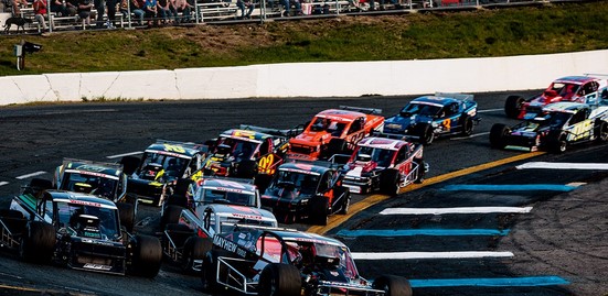 Fan Experience: Annual Tickets to the Winchester Speedway